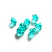 Krystaly v různých barvách - modrozelený tyrkys